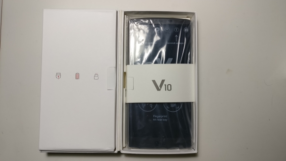 LG v10 