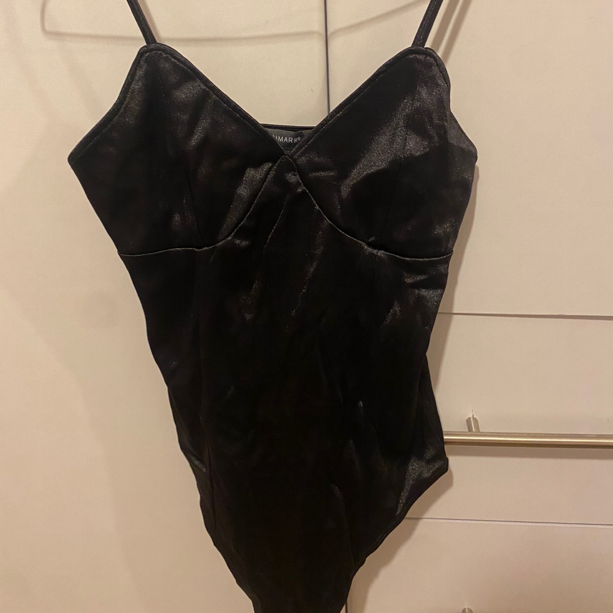 בגד גוף סאטן שחור, מידה S, לא נלבש מעולם