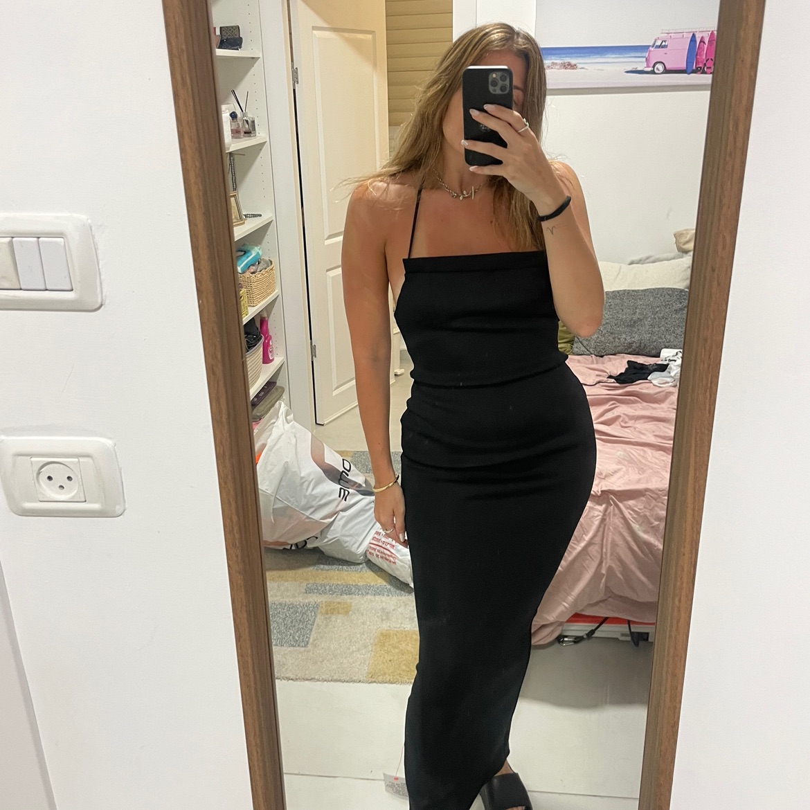 שמלה מחמיאה ברמות מasos מידה 36. מצב חדש חדש עוד עם הטיקט