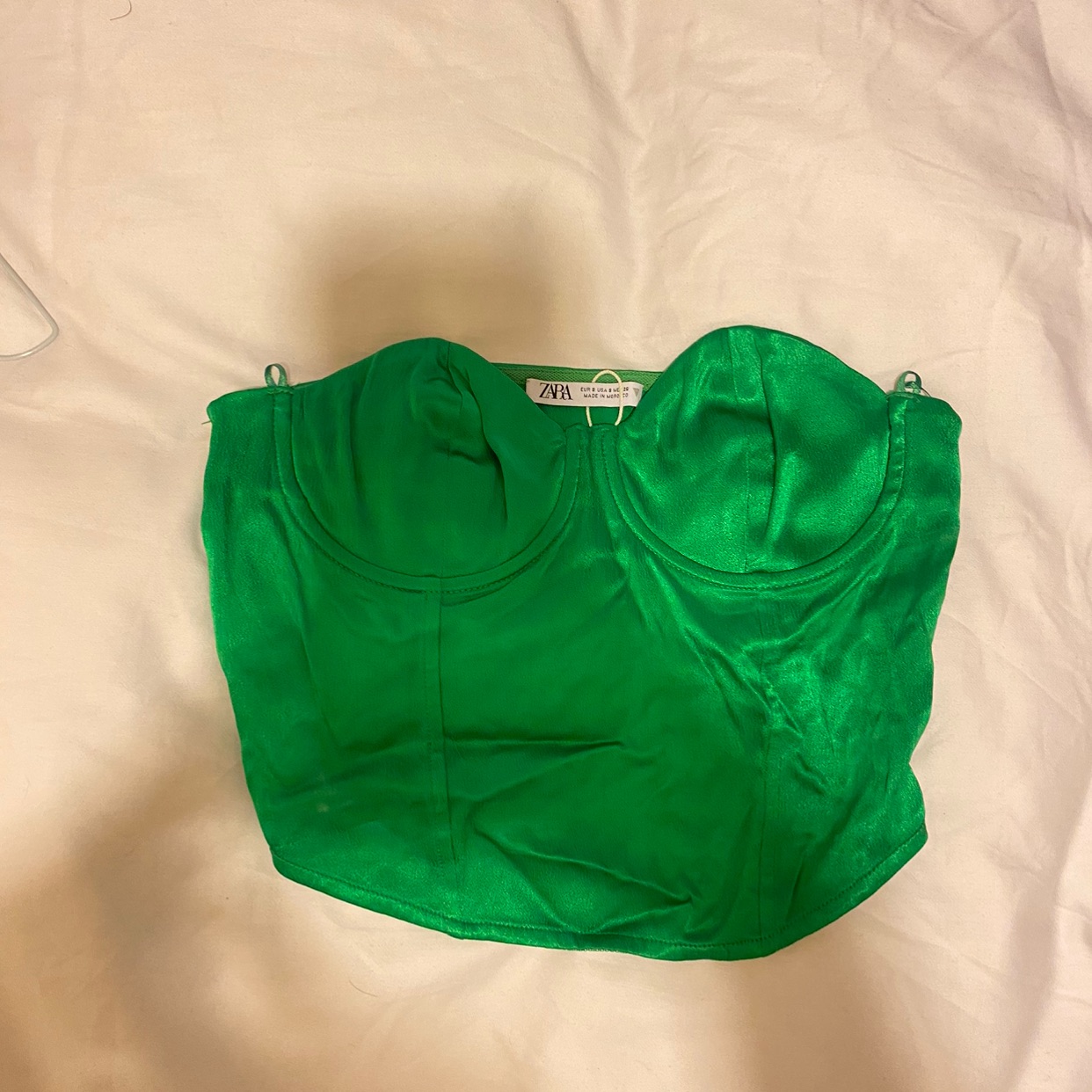 מחוך סאטן ירוק מZARA, מידה Xs, לא נלבש מעולם