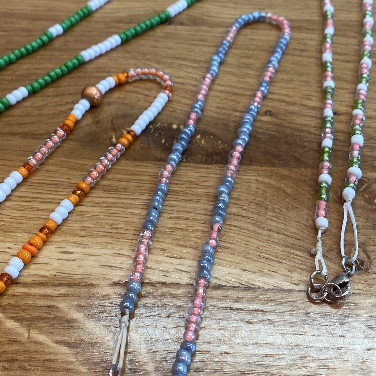 שרשרת שוני במגוון צבעים ללא תליון