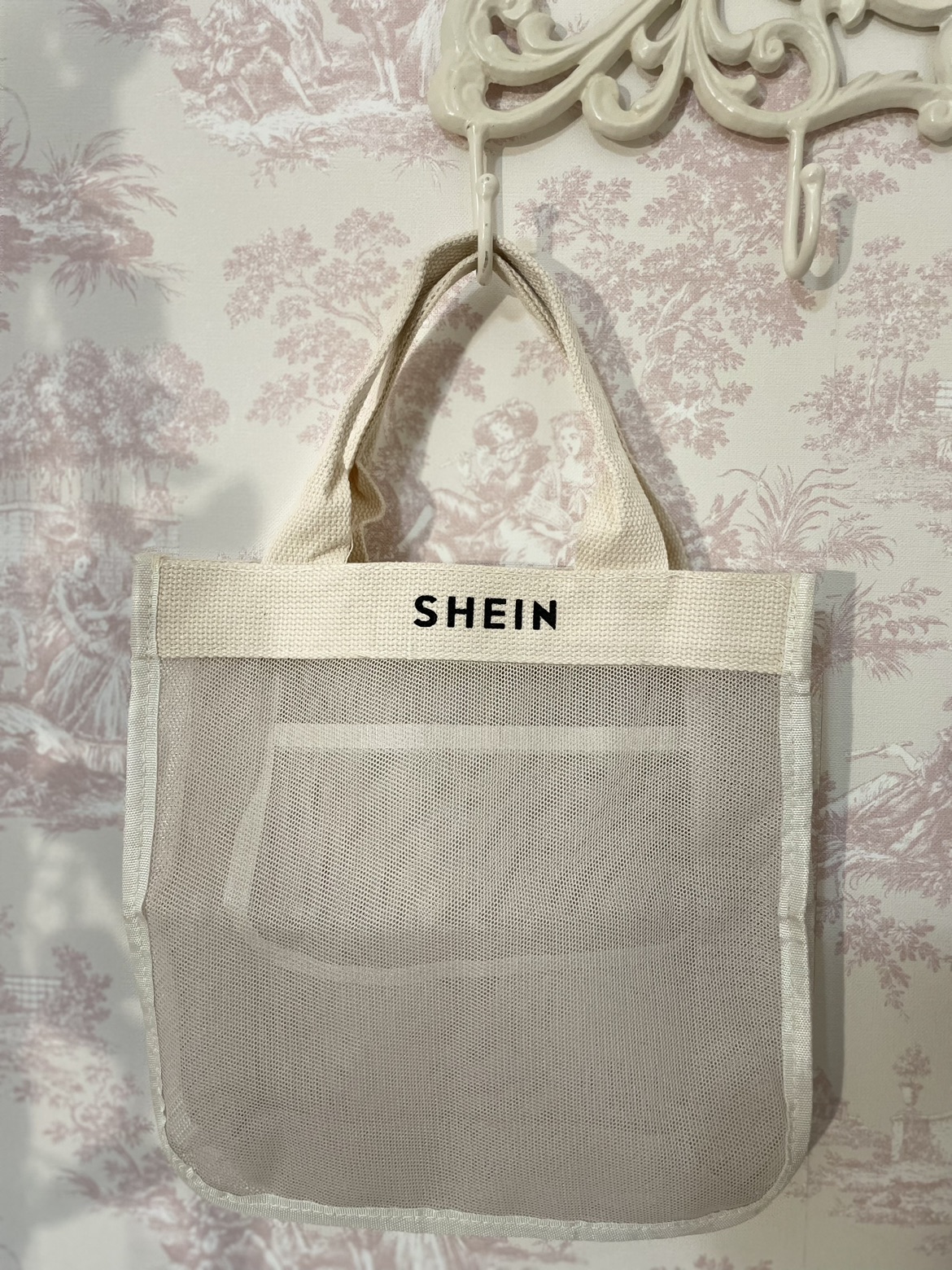 תיק סל של SHEIN
