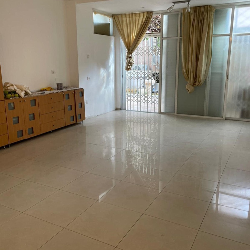 להשכרה דירת גן ברמת גן - הראשון בתיווך