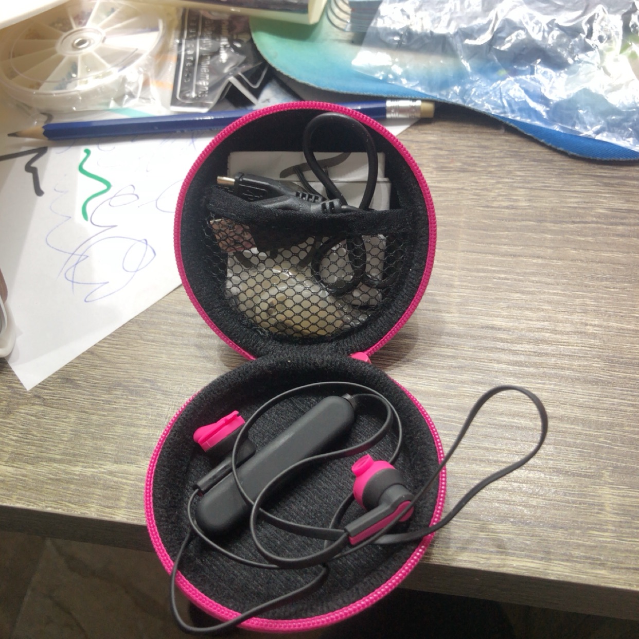 iWorld headphones Bluetooth 