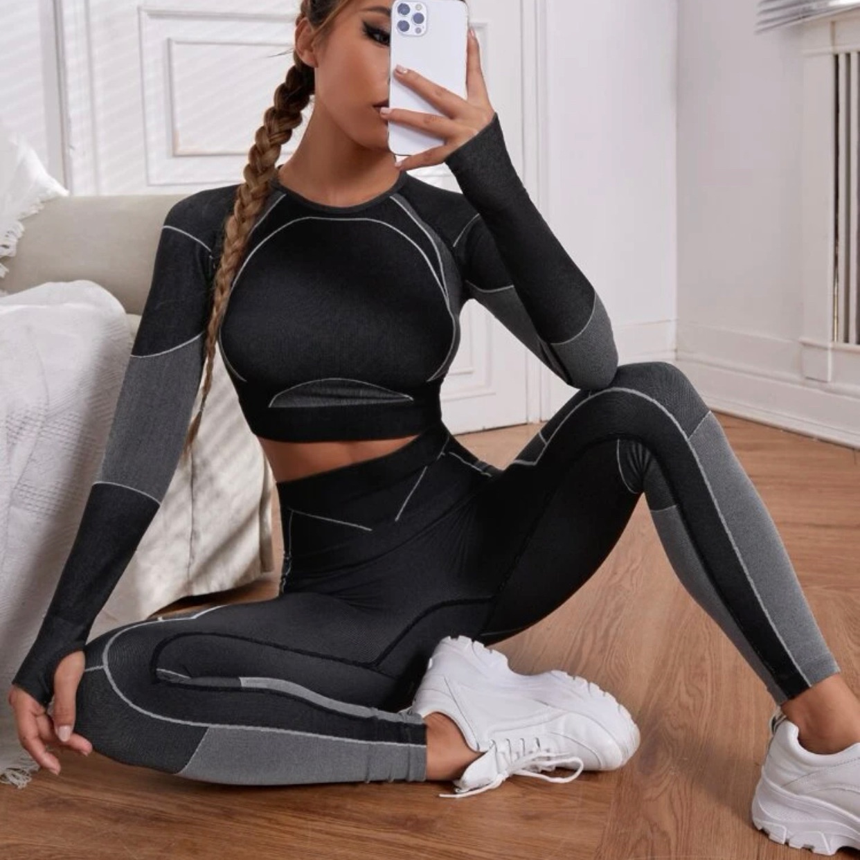 חליפת ספורט