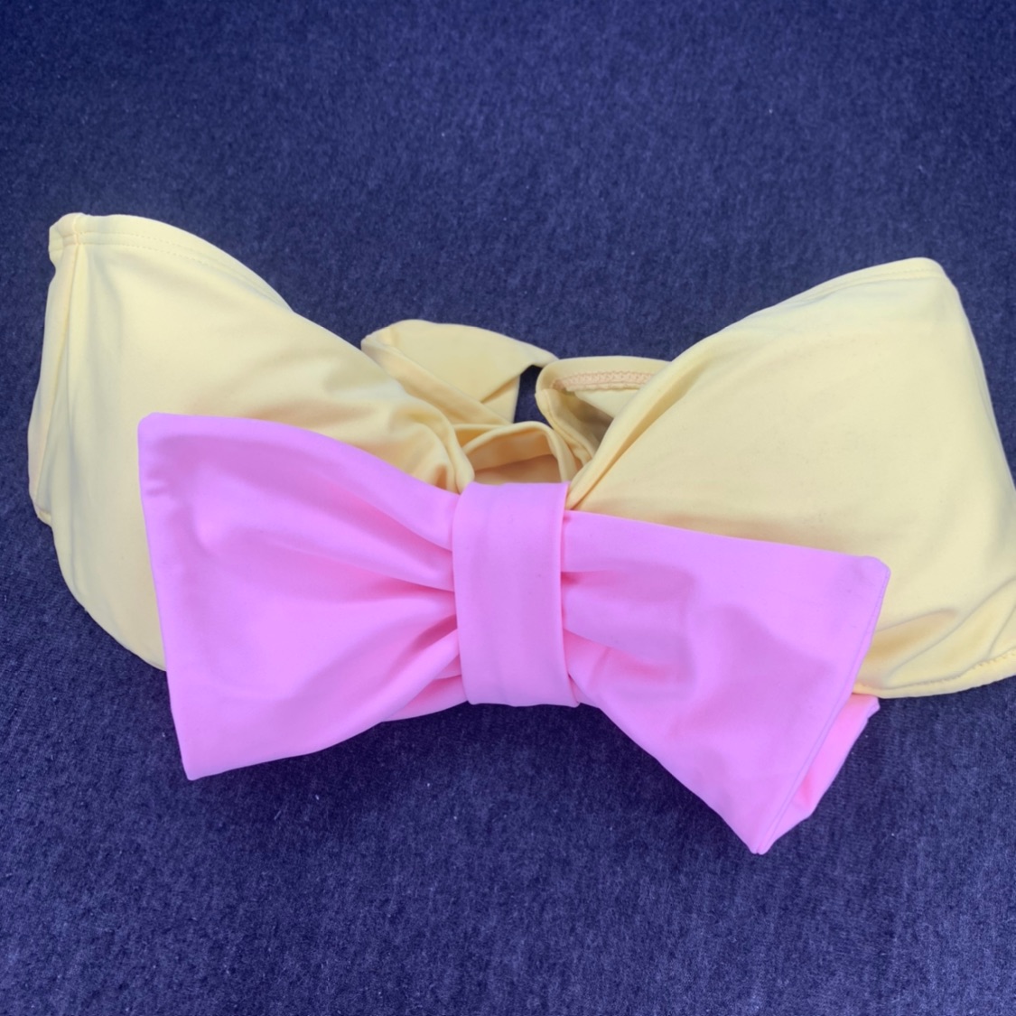 חזיה תות בננה