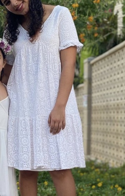 שמלה לבנה ינגה מידה m נלבשה פעם אחת