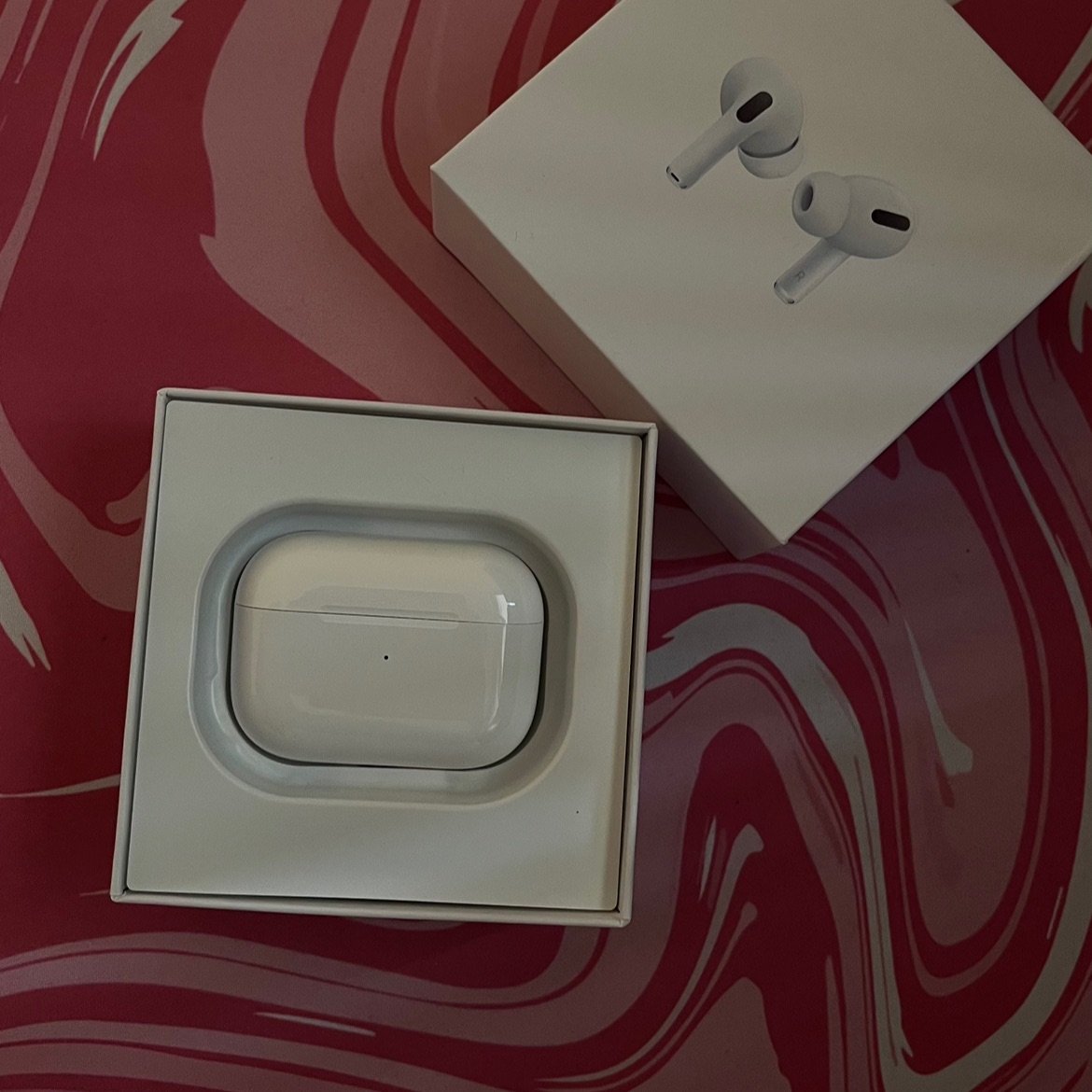 AirPods Pro \\ איירפודס פרו 