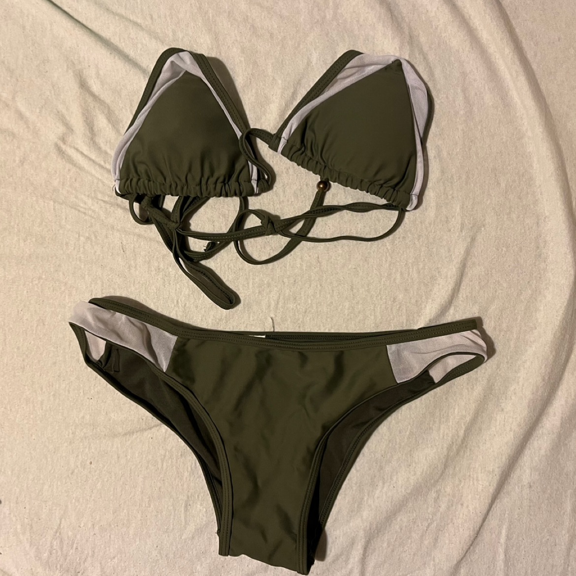 ביקיני ירוק