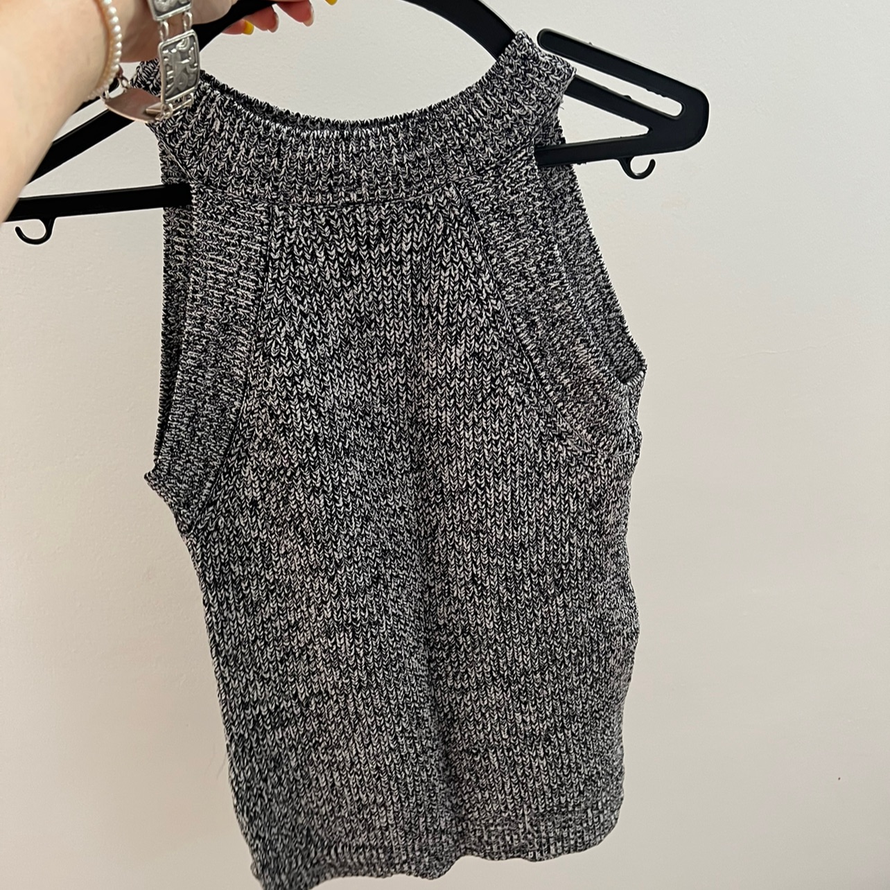 גופיה סרוגה