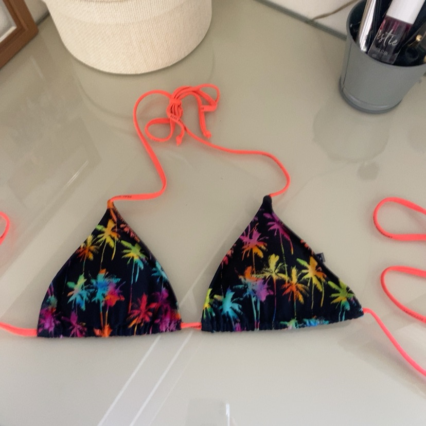 בגד ים חלק עליון 