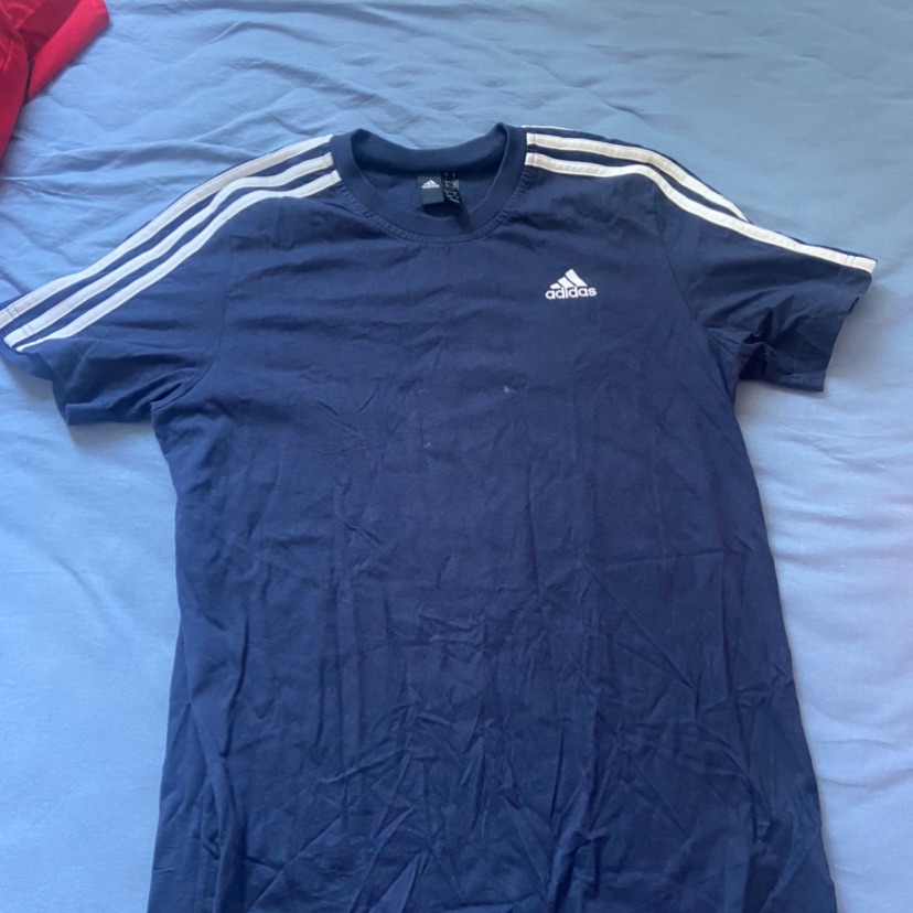 מגוון חולצות לגבר