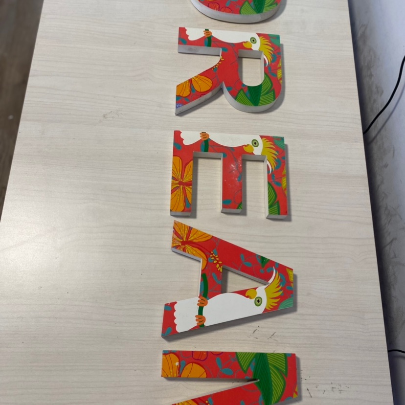 אותיות דקורטיביות לקיר DREAM 