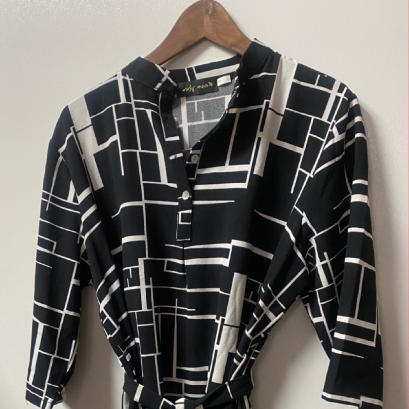 שמלה נעימה למסירה במטבע יאפ