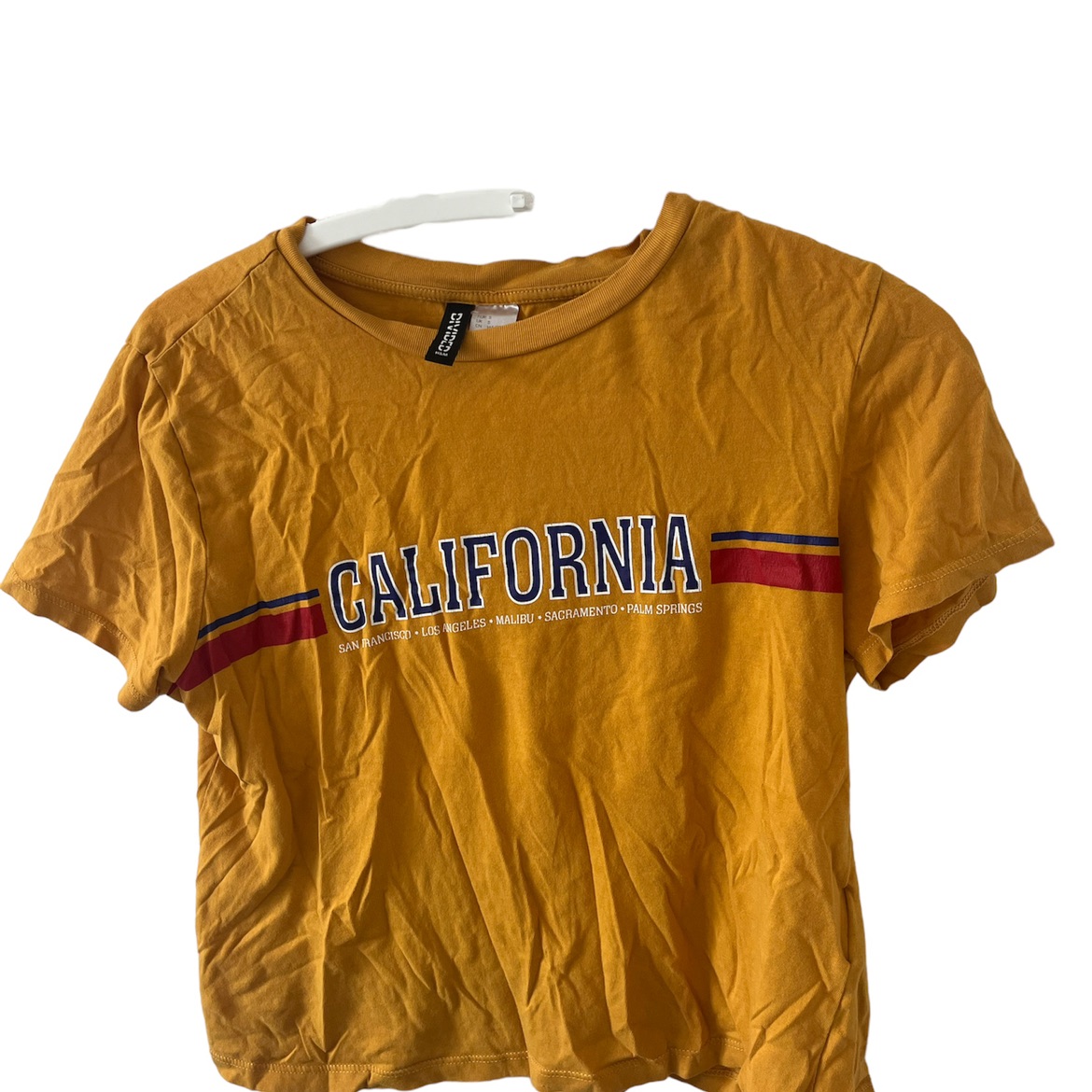 חולצה מהממת מh&m🐤