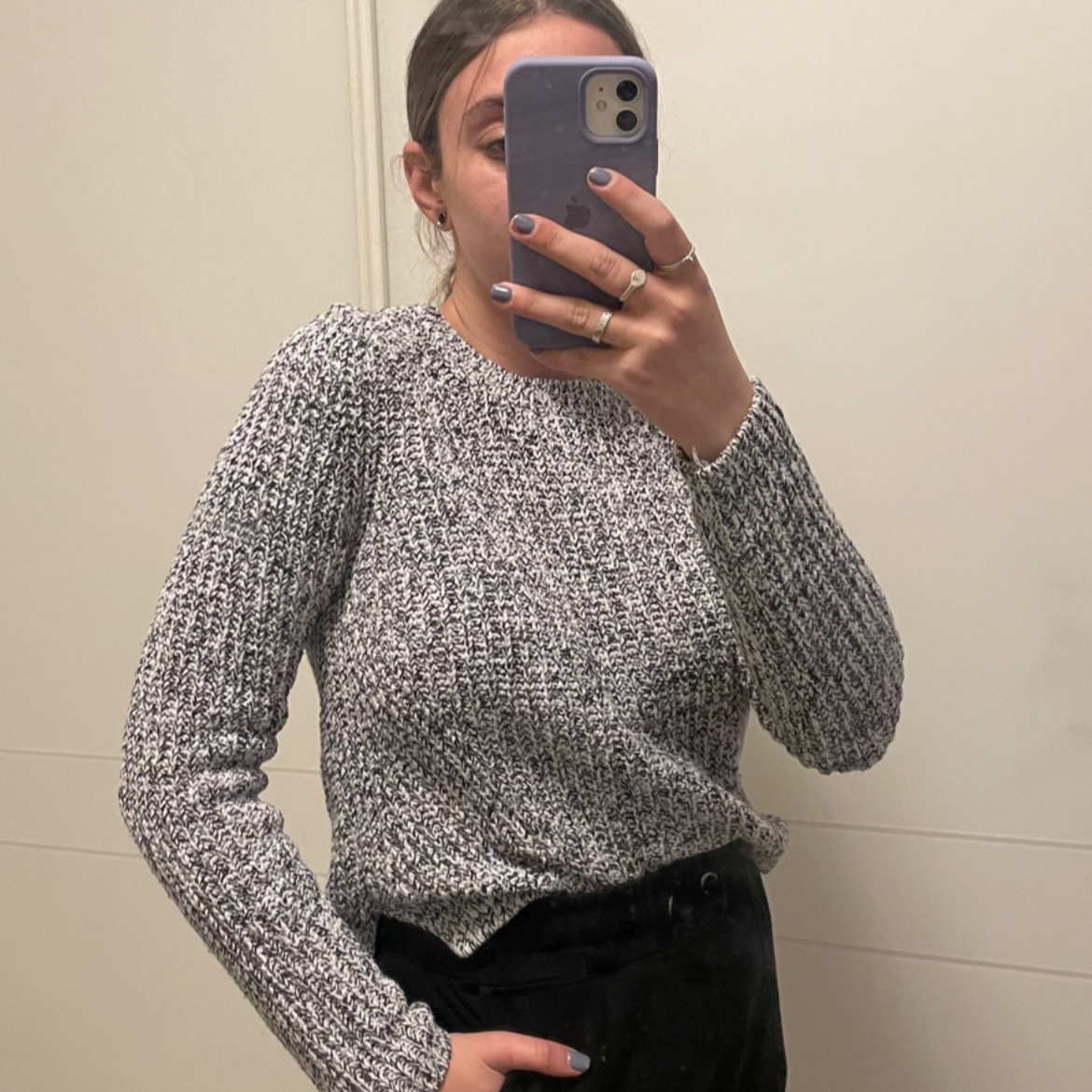 סוודר חמוד מ H&M