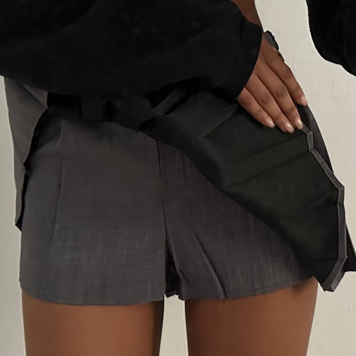 חצאיות מיני מושלמות !!!