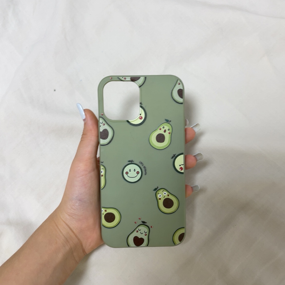 מגן אבוקדו לאייפון 12