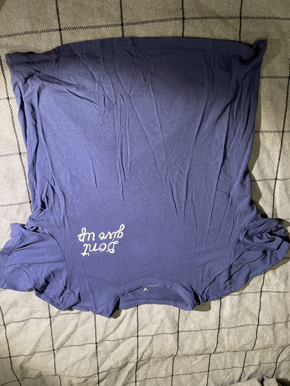 חולצה קצרה עם רקמה 