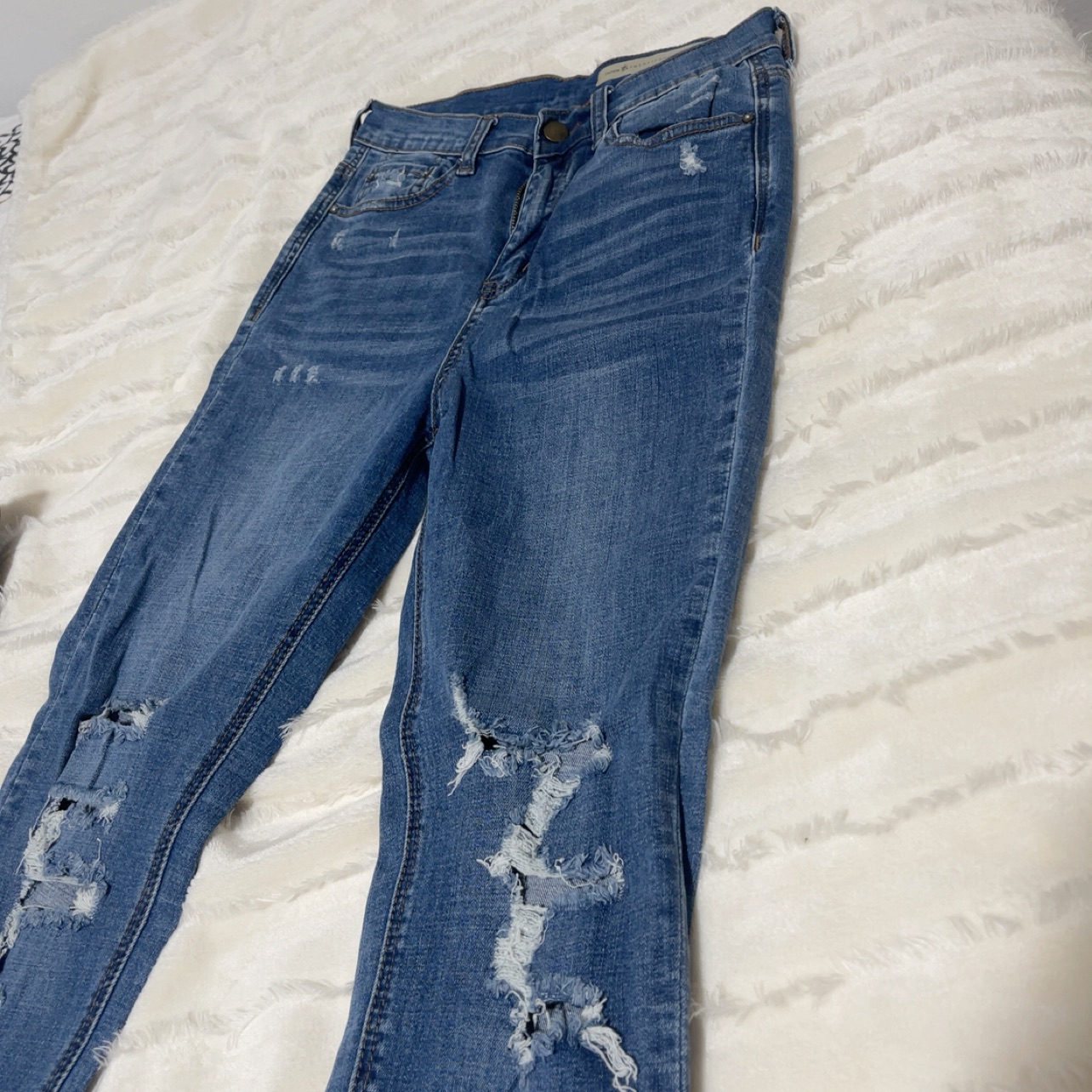 ג׳ינס כחול כהה (36), נקנה מTFS ב100₪💙