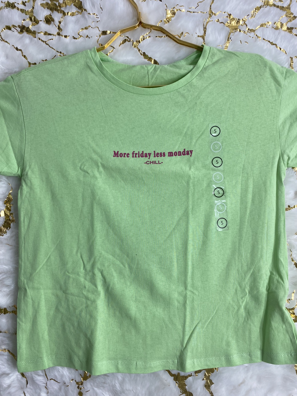 חולצה ירוקה