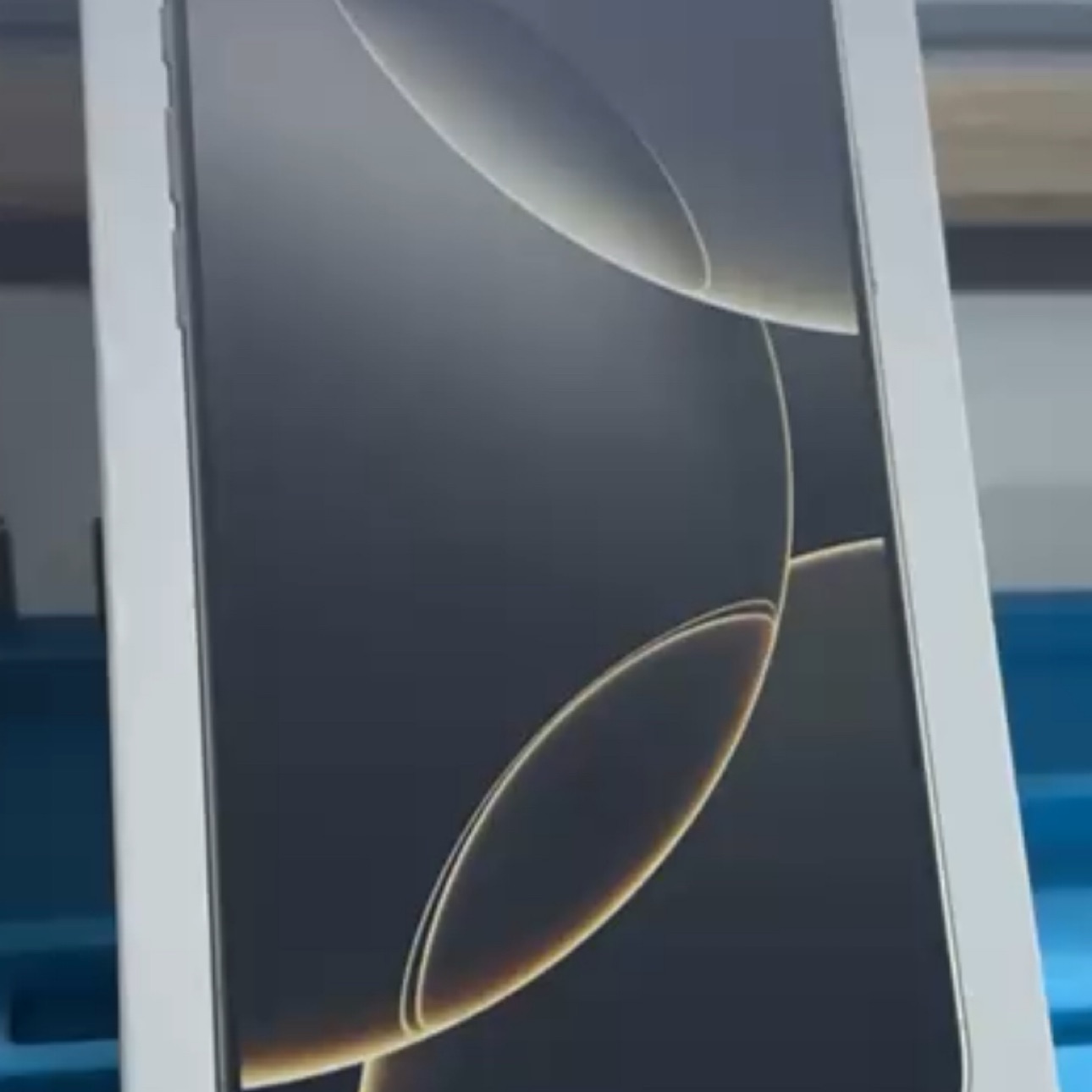 iPhone 16 pro max Titanium 256gb 