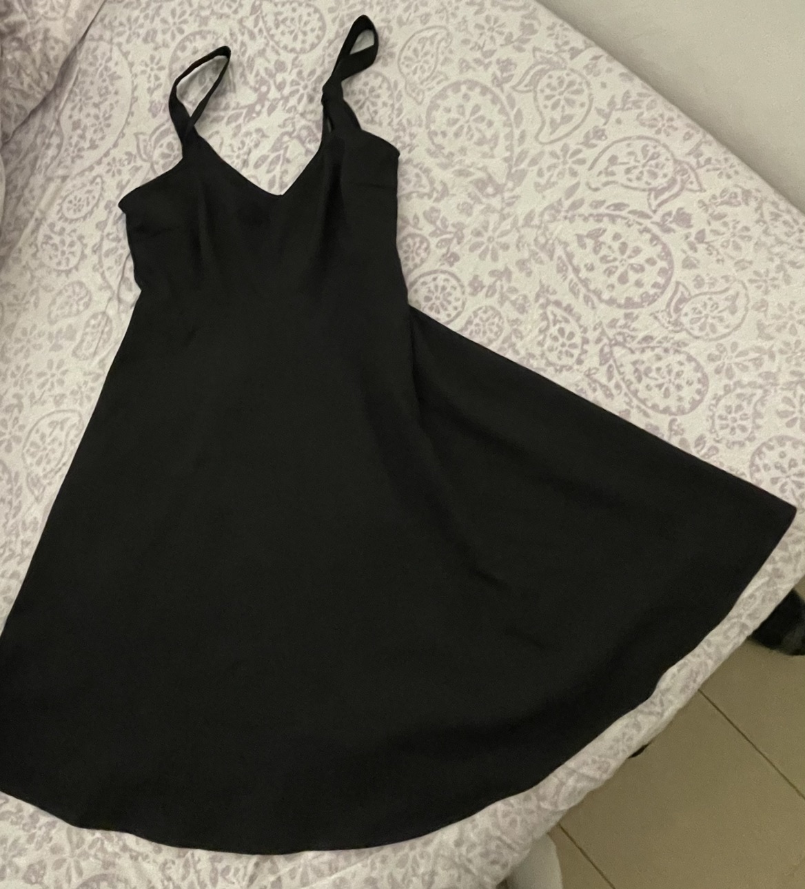 שמלה שחורה מהממת מקסטרו