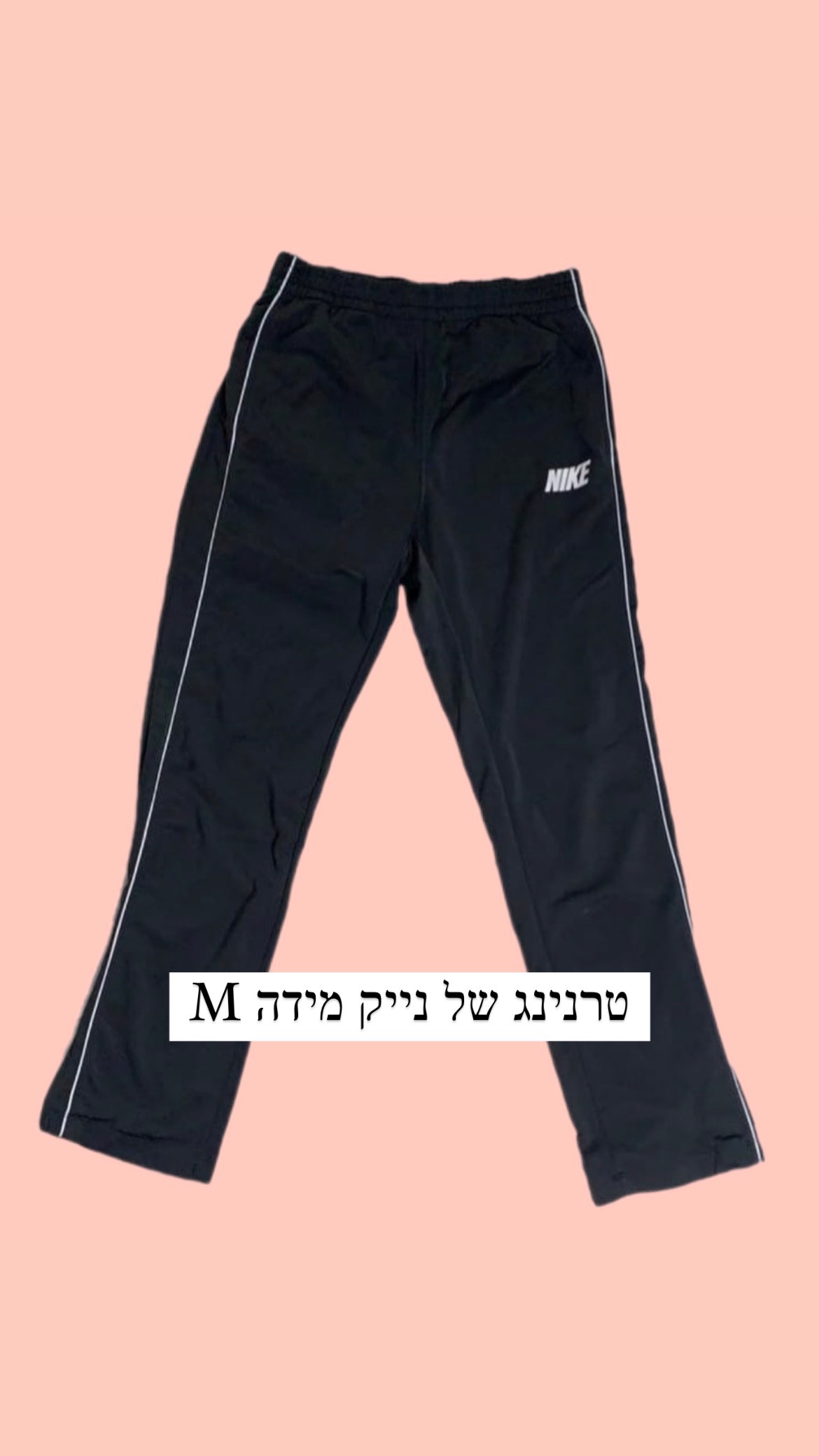 מוכרת בגדי וינטאג׳ + יד שניה 💕
Instagram: 👇🏻

https://instagram.com/bunisia?igshid=YmMyMTA2M2Y=