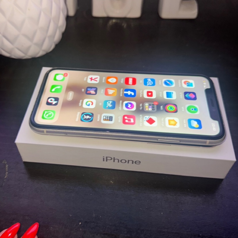 אייפון 11, 128 ג׳יגה !