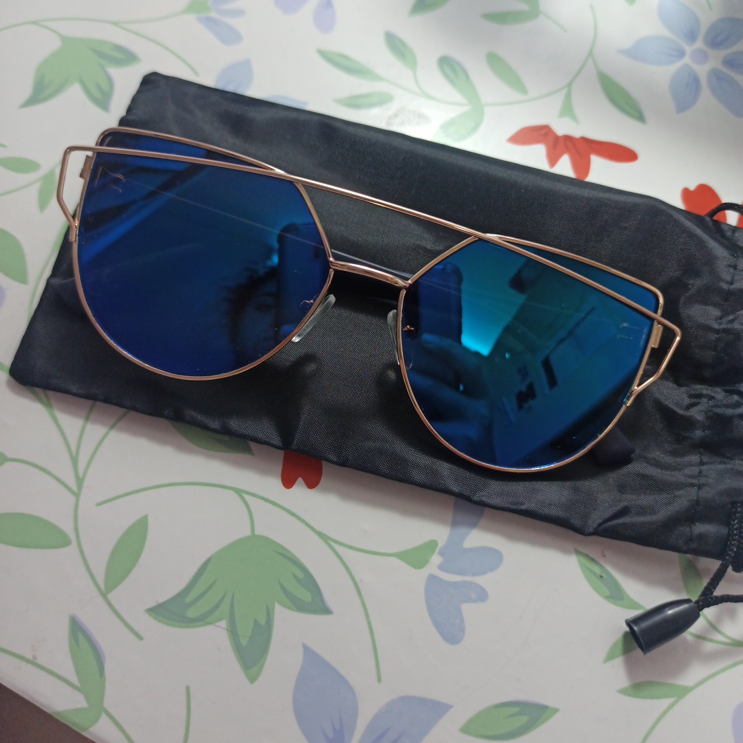 משקפיים מעלפות בטירוף. שיא הסטייל