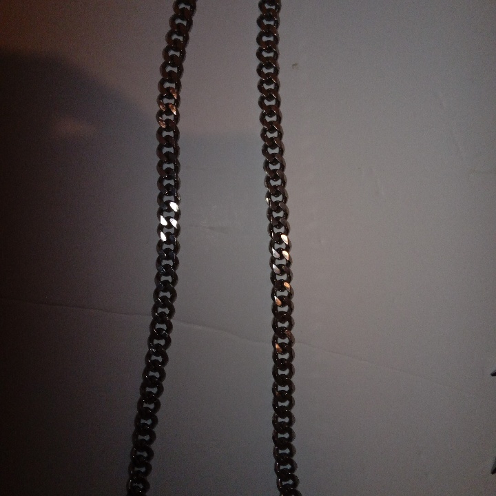 שרשרת כבדה לא משחיר 