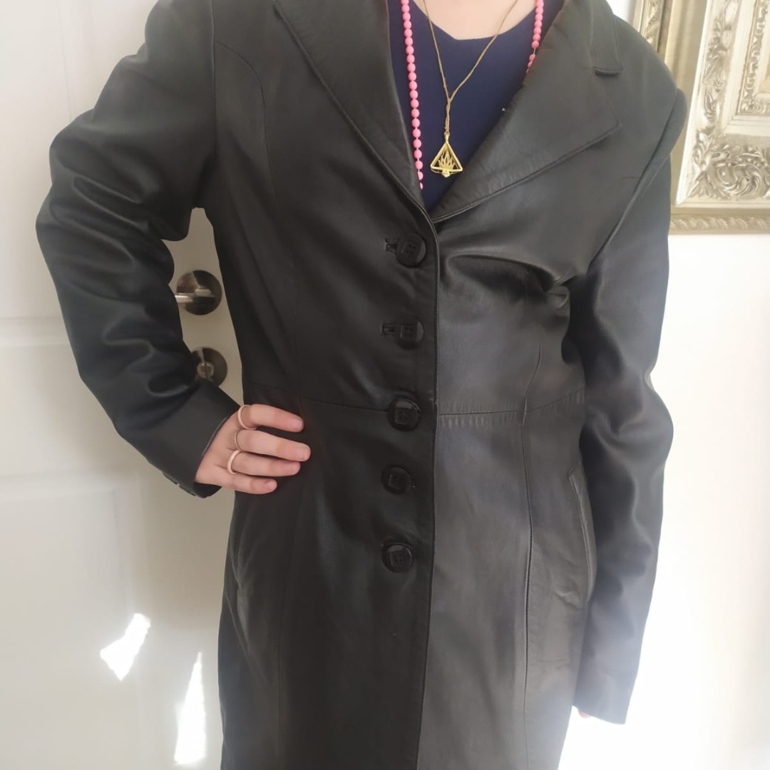 מעיל עור אמיתי עם ביתנה ב400 