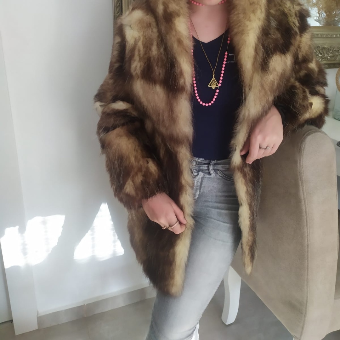 מעיל פרווה אמיתית ב500