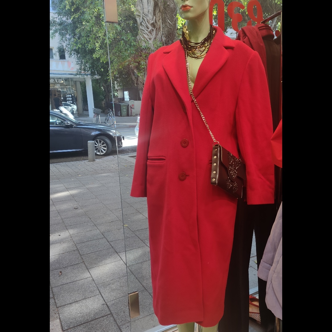 מעילים יד שניה 