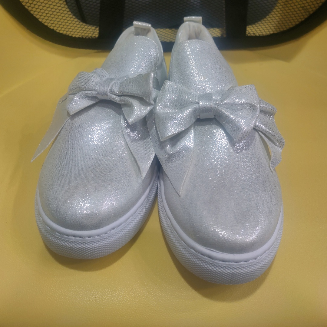 נעל כסופה חדשה 41