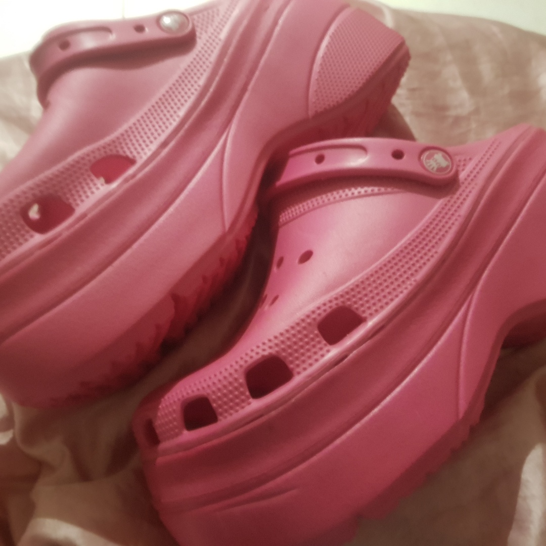 קרוקס,סטייל 10 ס"מ גובה🏆🏆🏆  מתאים לאורך רגל 26.5 ס"מ .חדש!! רק 150 ש"ח.  איסוף רג.או משלוח בדואר בתוספת תשלום.