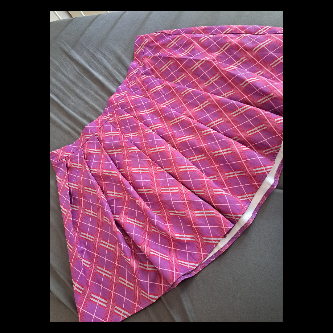 חצאית קצרה מידה XL3