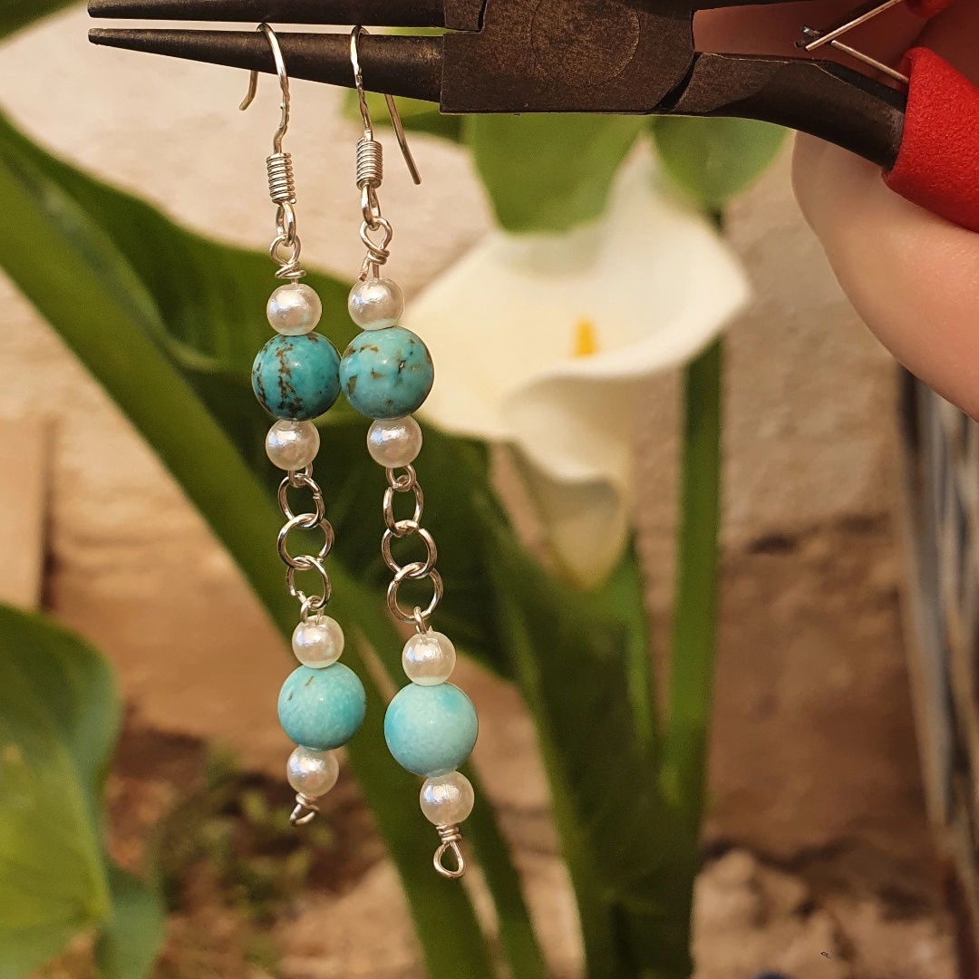 עגילים בעבודת יד