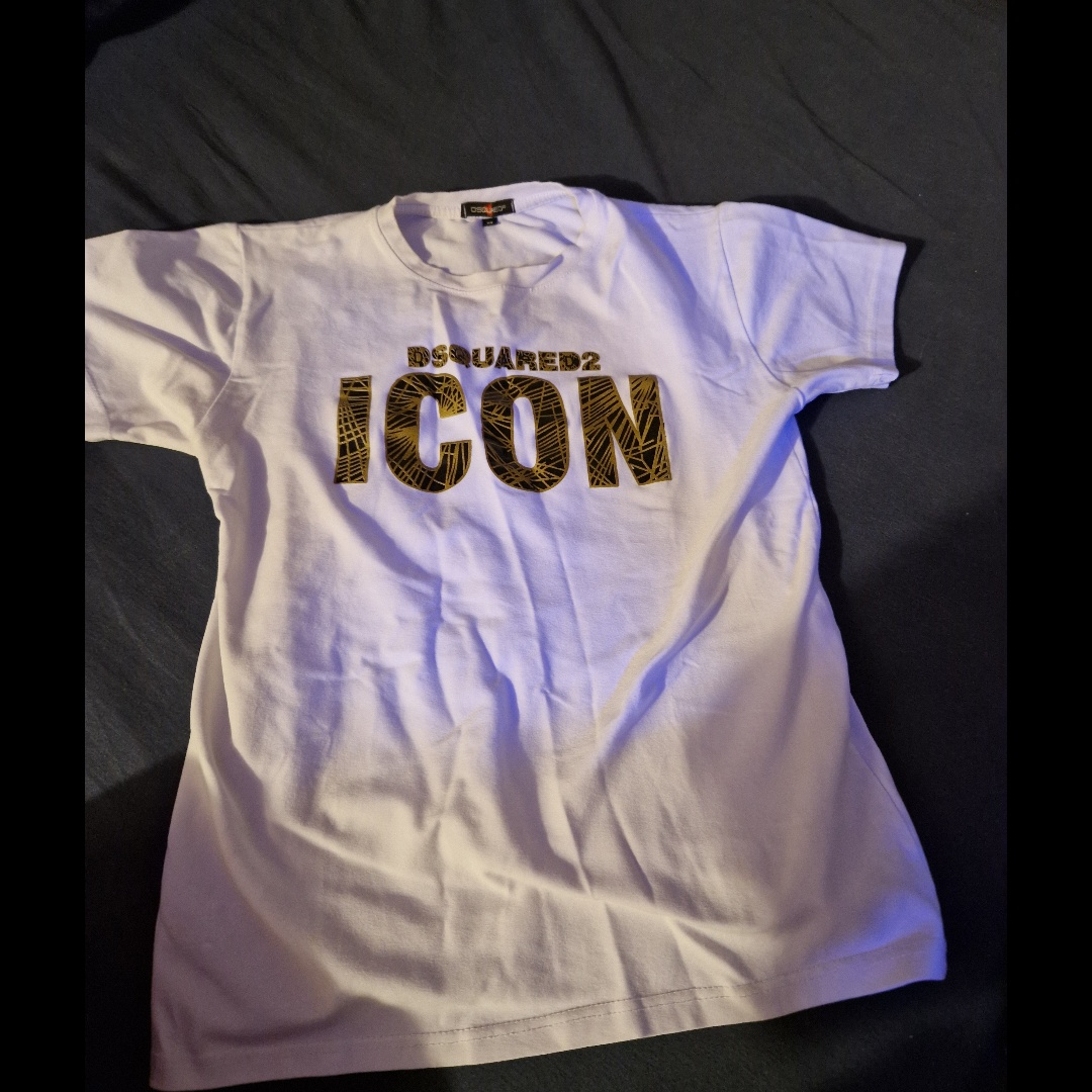 חולצה אייקון מקורית מאה אחוז קוטנה מידה M מחיר 120 ₪