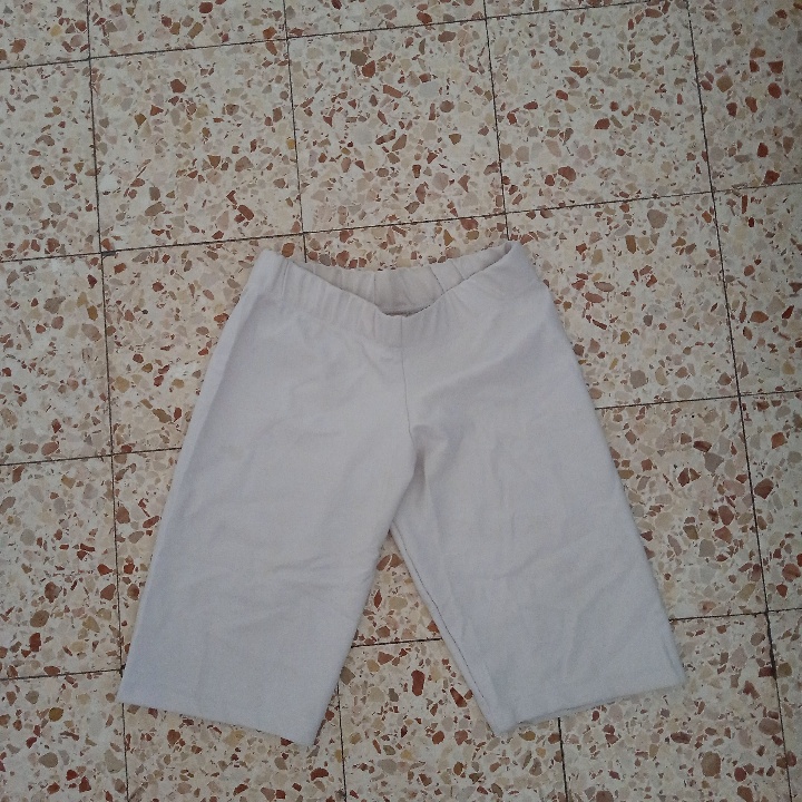 טייץ קצר מידה m צמוד מתאים גם לs 