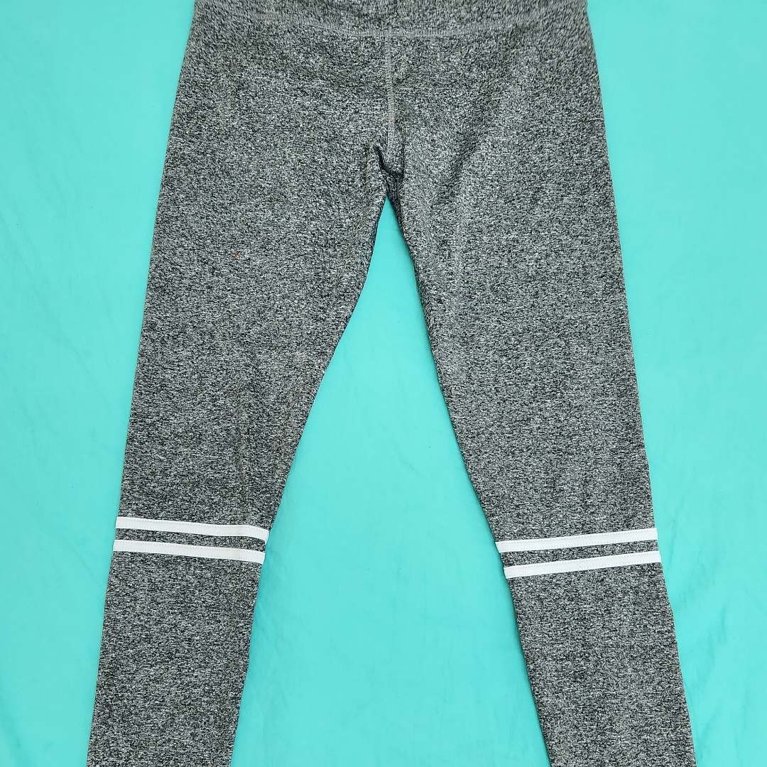 טייץ ארוך אפור מעוצב