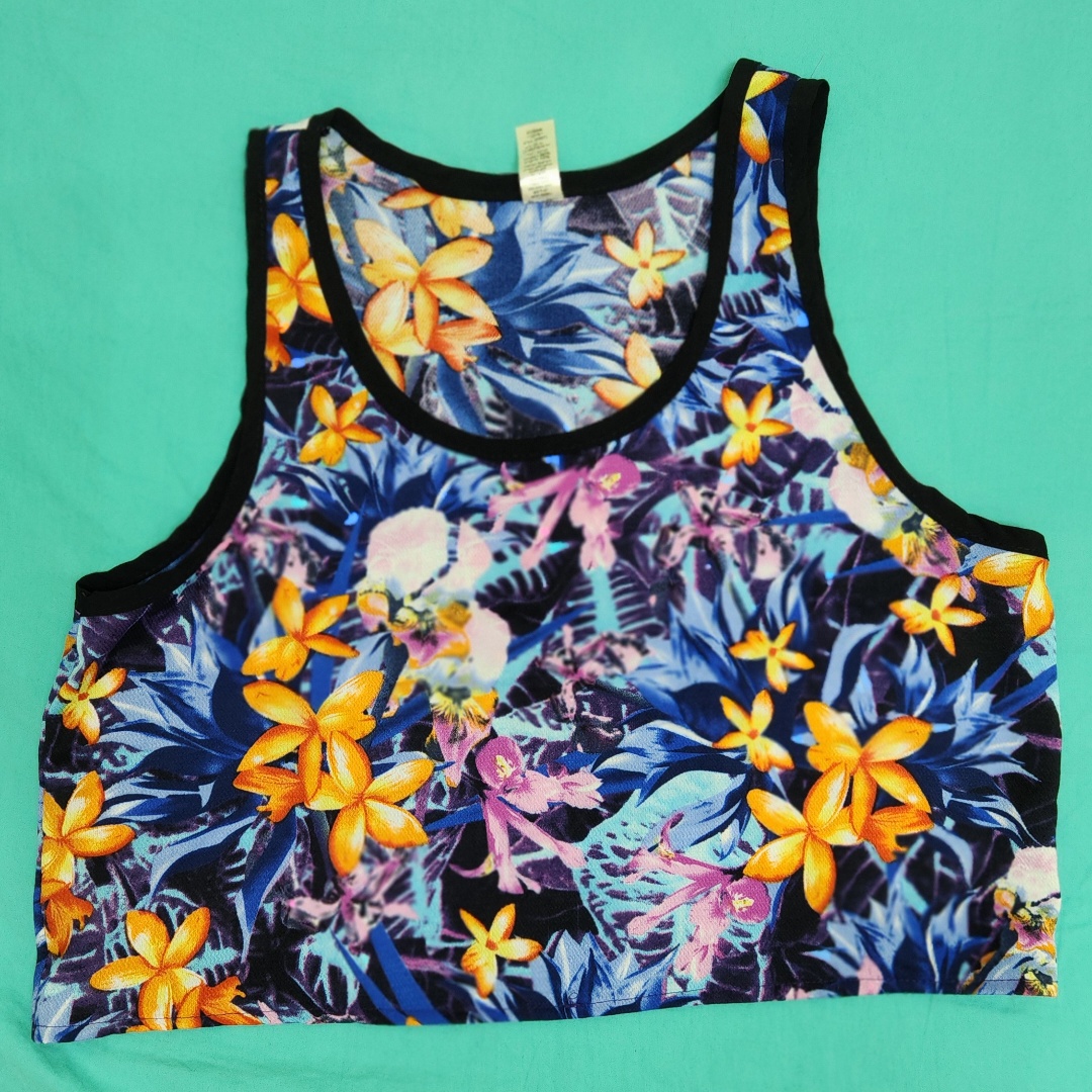 גופיה פרחונית