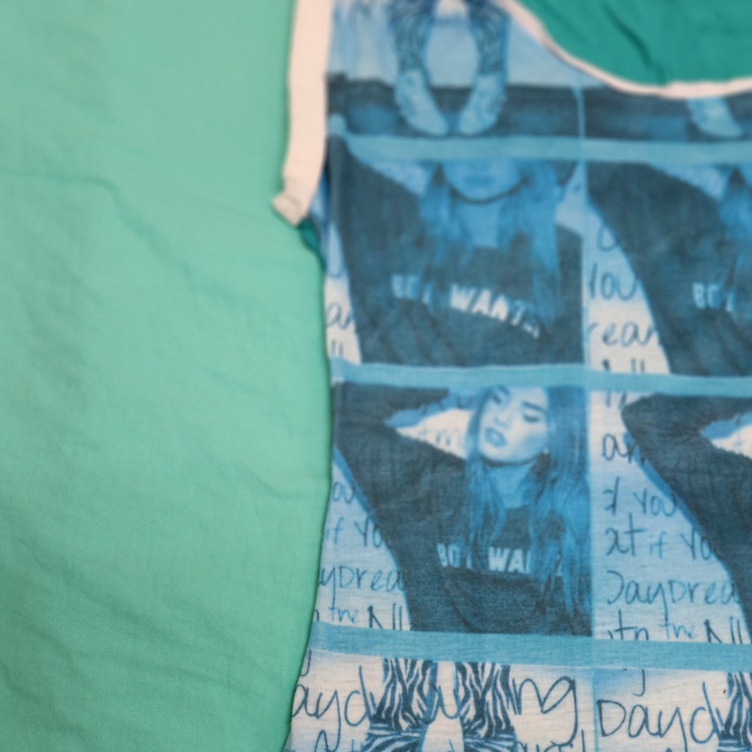 חולצה מעוצבת