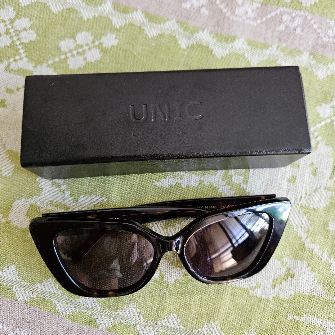 משקף שמש UNIC