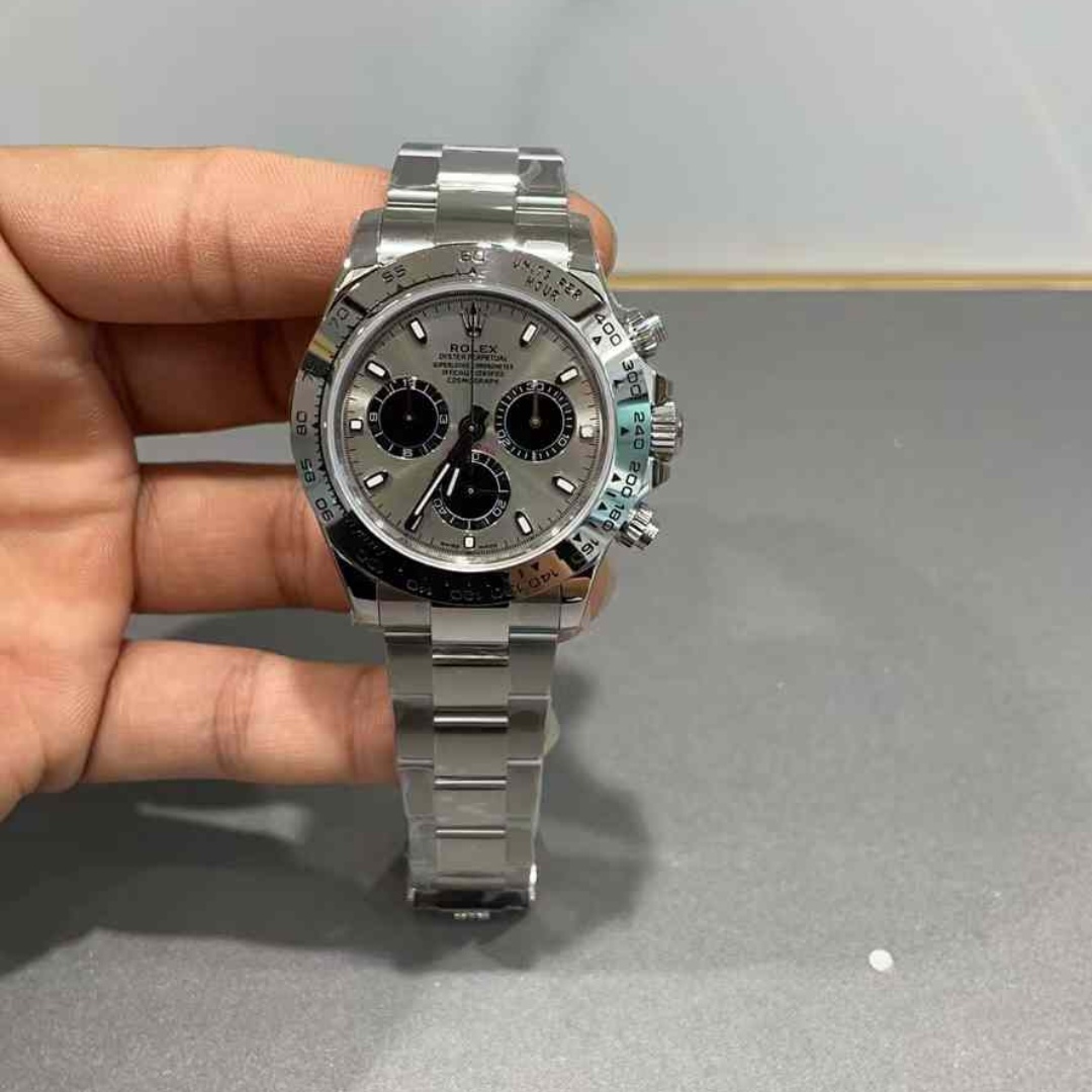 רולקס דייטונה 100% זהה מנגנון 4130